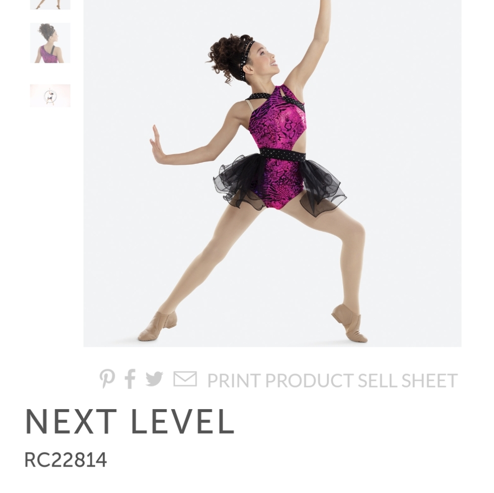 Revolution Medium Adult NEXT LEVEL RC22814